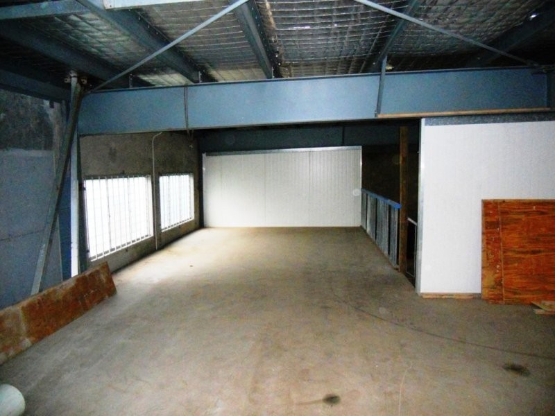 2/10 North Road, Wynnum West QLD 4178