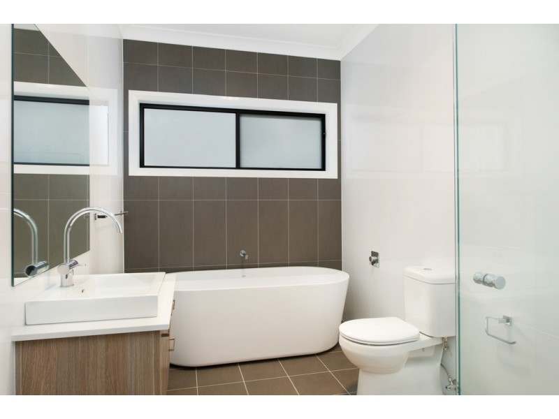 36 Leicester Street, Leumeah NSW 2560