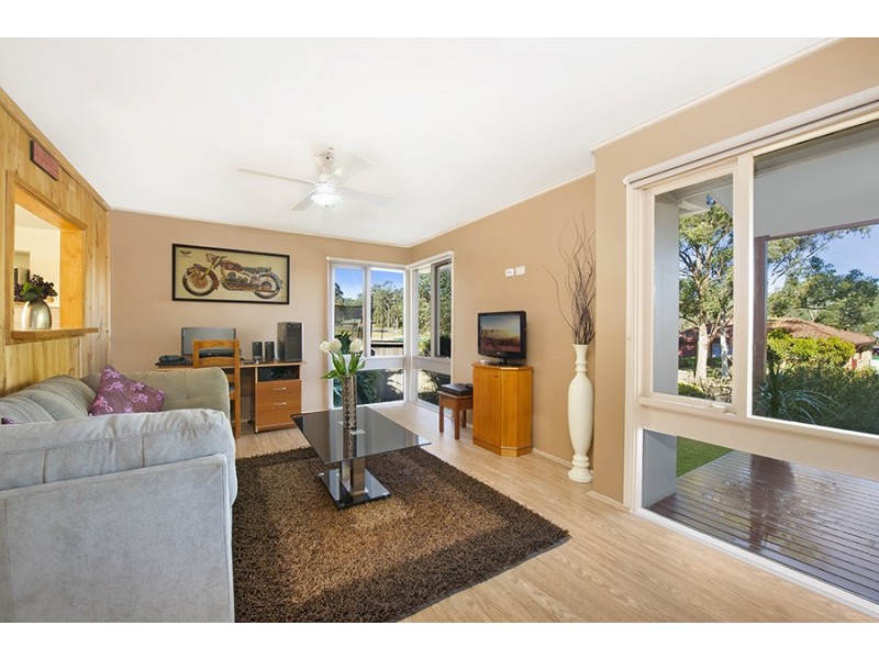 34 Pinaroo Crescent, Bradbury NSW 2560