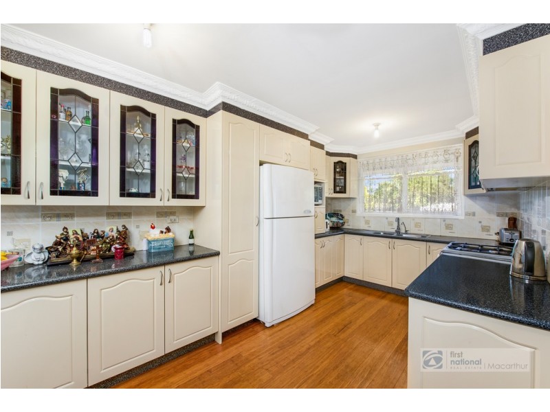 5 Rangers Road, St Helens Park NSW 2560