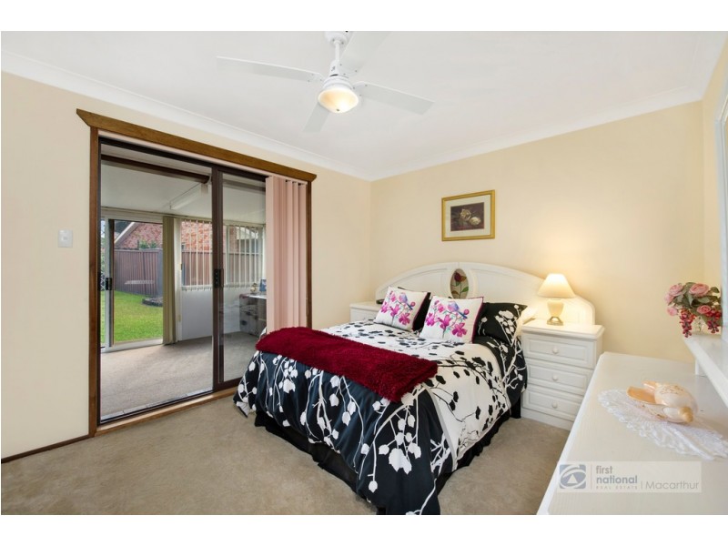 39 Cochrane Street, Minto NSW 2566