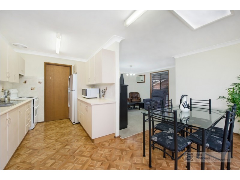 39 Cochrane Street, Minto NSW 2566