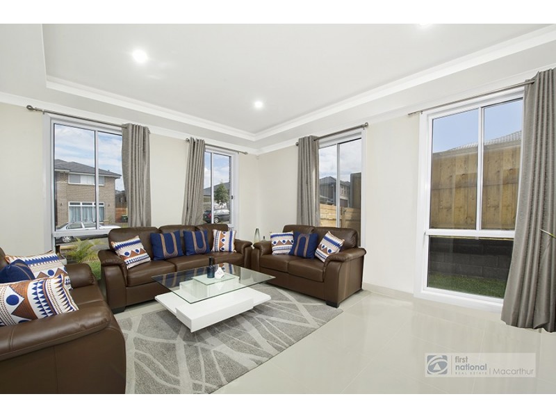 15 Australis Street, Campbelltown NSW 2560