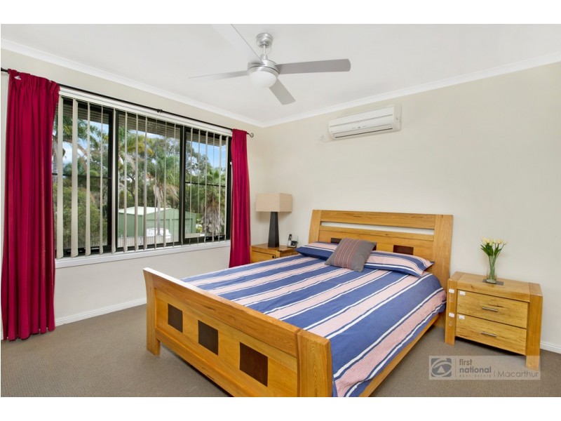 44 Pelargonium Crescent, Macquarie Fields NSW 2564