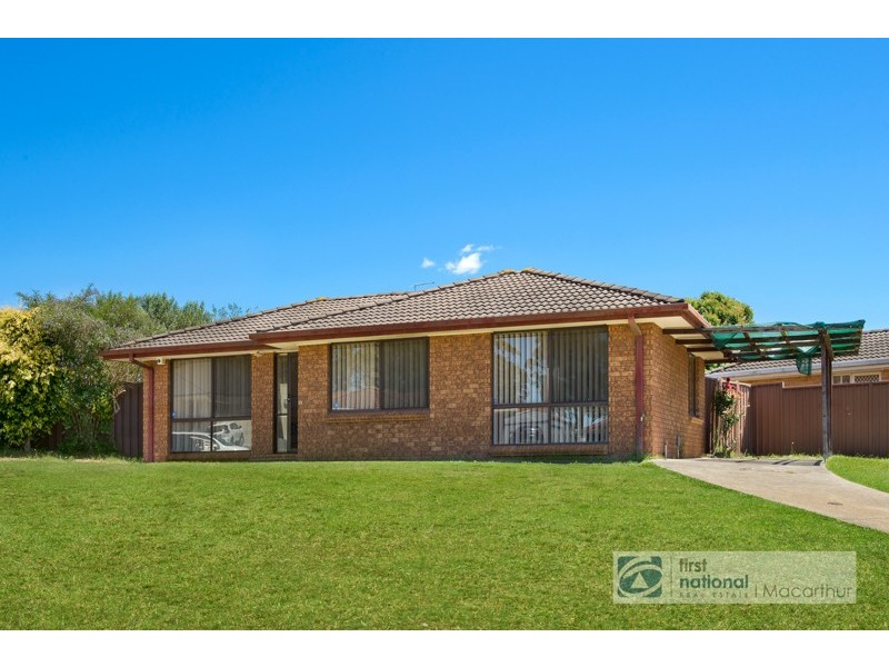 1 Sebastian Avenue, Rosemeadow NSW 2560