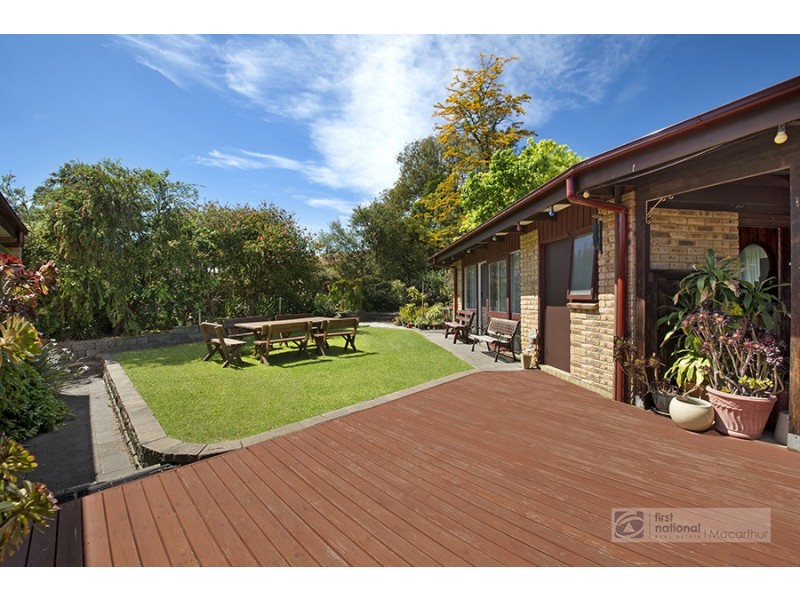 7 Hayes Place, Minto NSW 2566