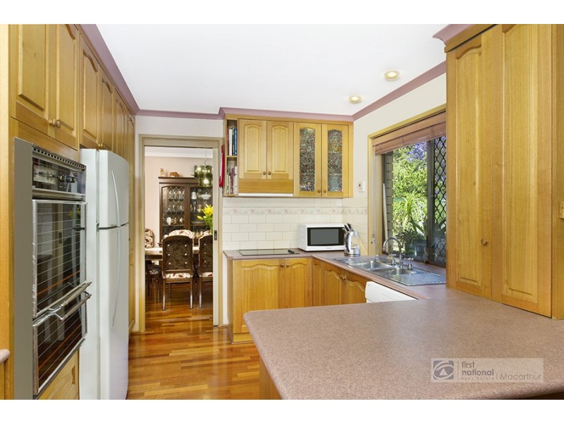 9 Forresters Close, Woodbine NSW 2560