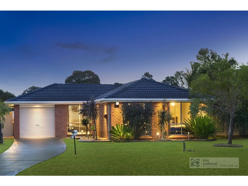 1 Fiveash Street, St Helens Park NSW 2560