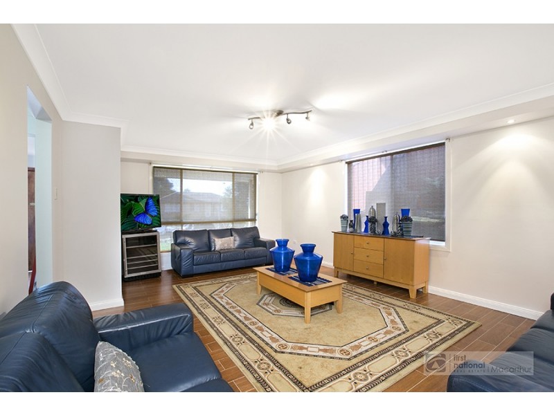 3 Thurso Place, St Andrews NSW 2566