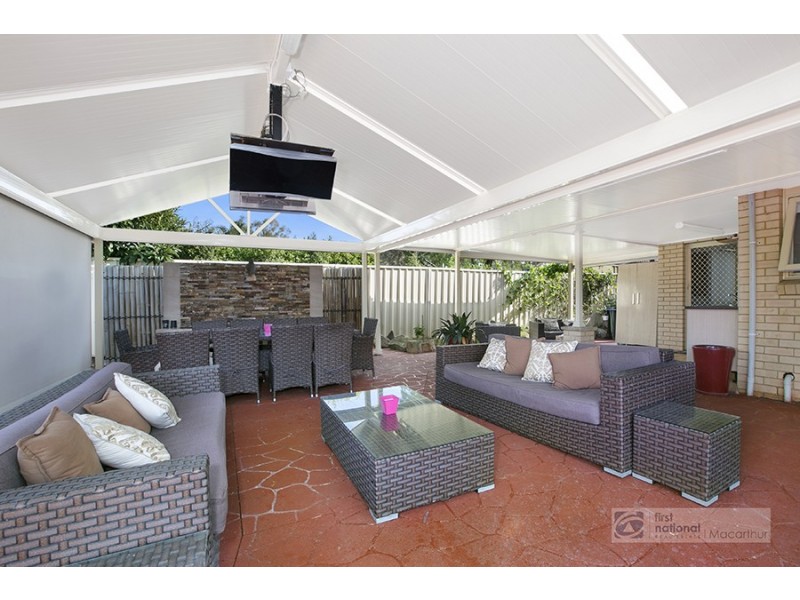 3 Thurso Place, St Andrews NSW 2566