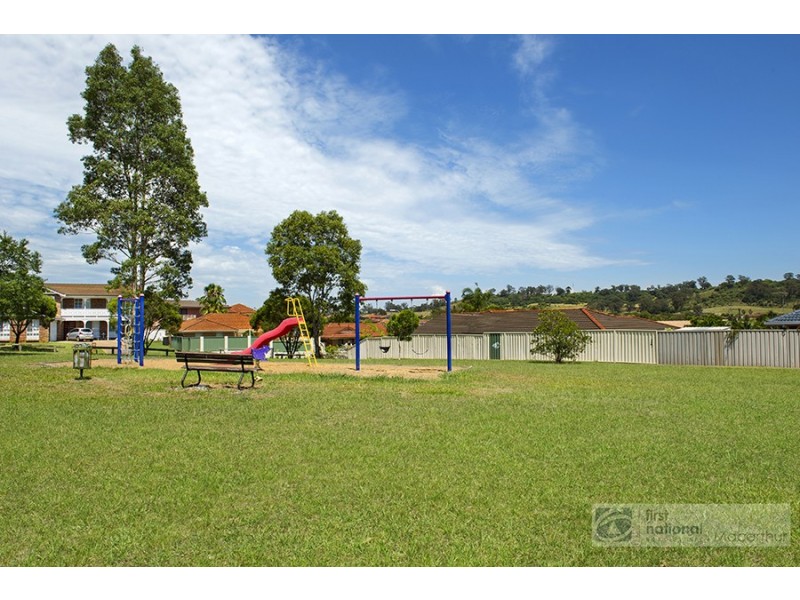 15 Tiber Place, Kearns NSW 2558
