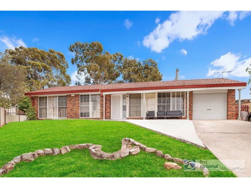 17 Brechin Road, St Andrews NSW 2566