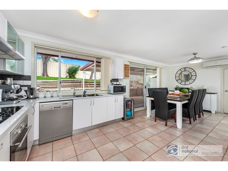 17 Brechin Road, St Andrews NSW 2566