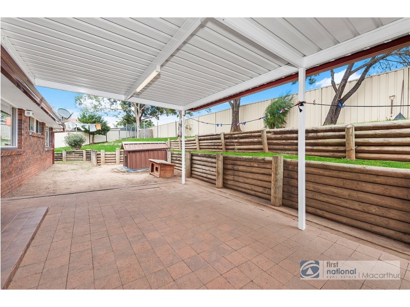 17 Brechin Road, St Andrews NSW 2566