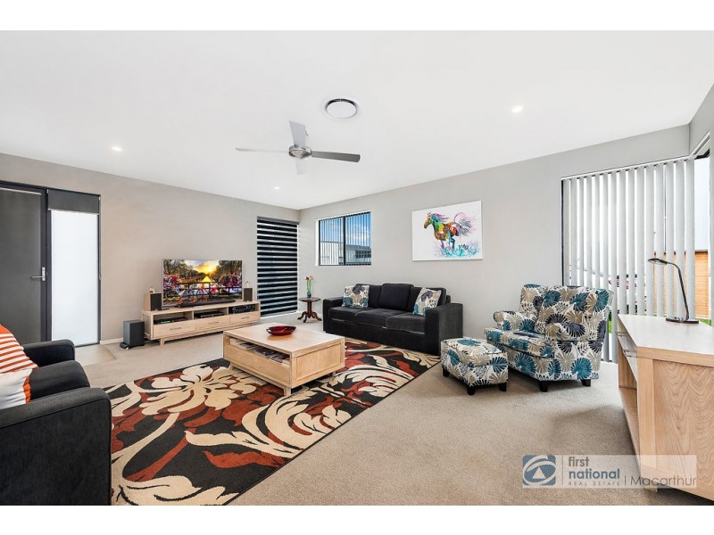 422/72 Glendower Street, Gilead NSW 2560