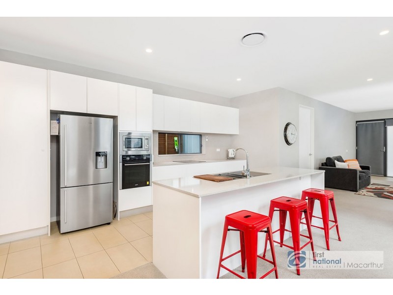 422/72 Glendower Street, Gilead NSW 2560