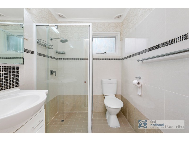 17 Airdsley Lane, Bradbury NSW 2560