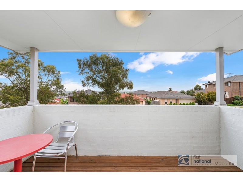 5 Trickett Street, Minto NSW 2566