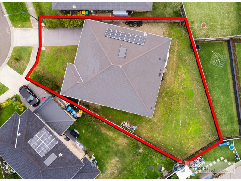5 Tate Place, Minto NSW 2566