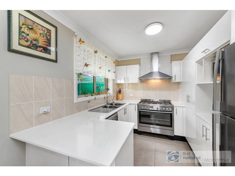 8 Grampian Avenue, Minto NSW 2566