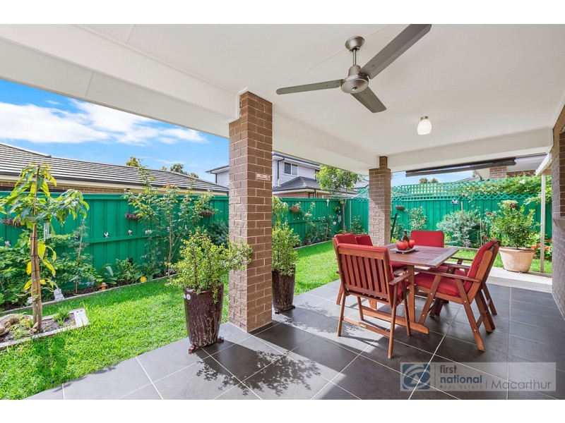 8 Grampian Avenue, Minto NSW 2566