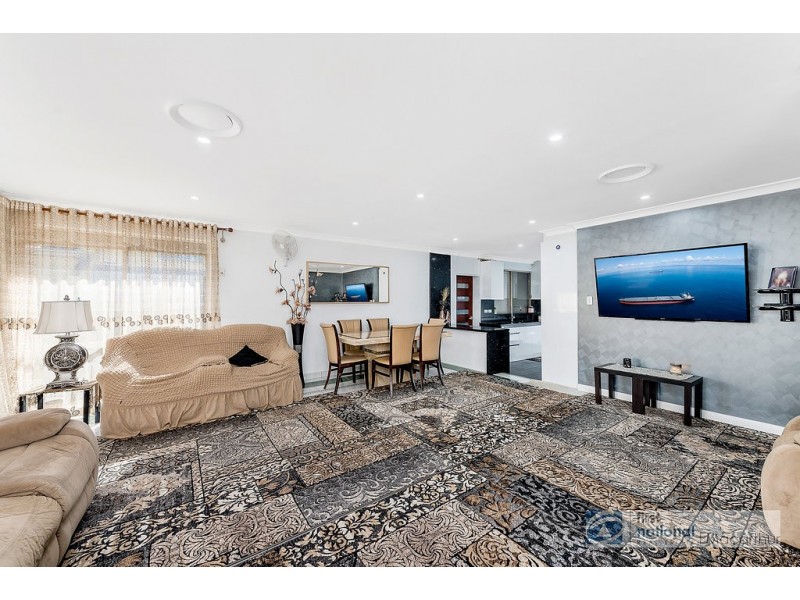 17 Keneally Way, Casula NSW 2170