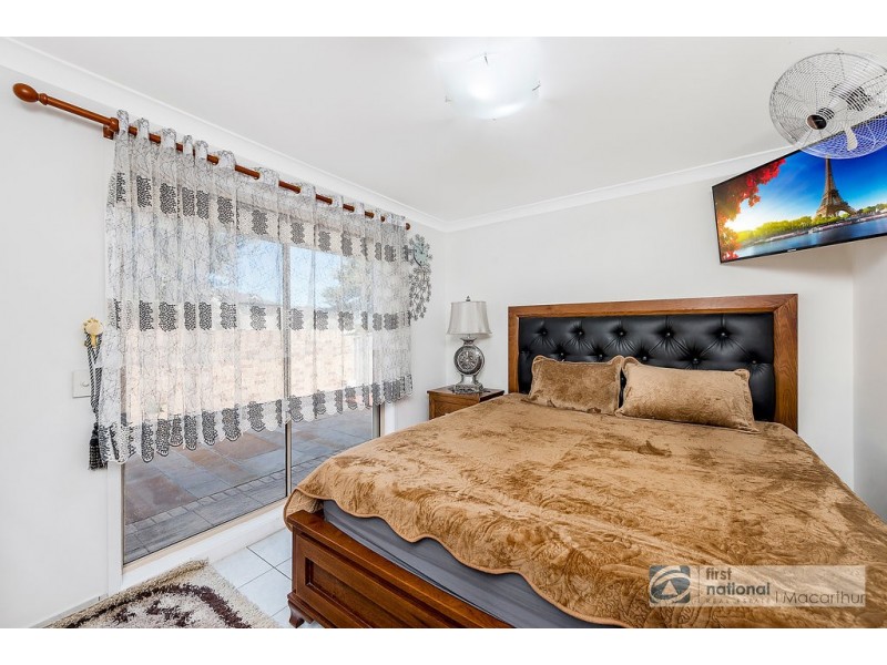 17 Keneally Way, Casula NSW 2170