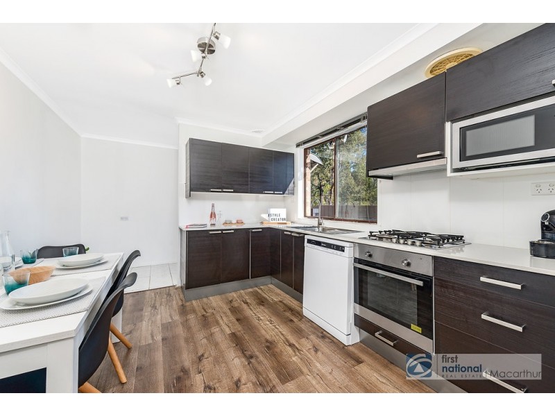 30 Parma Crescent, St Helens Park NSW 2560