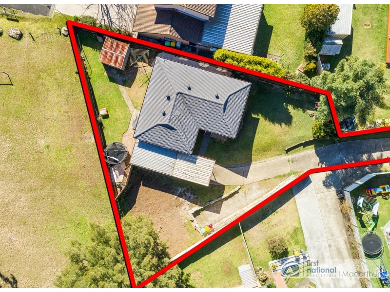 30 Parma Crescent, St Helens Park NSW 2560