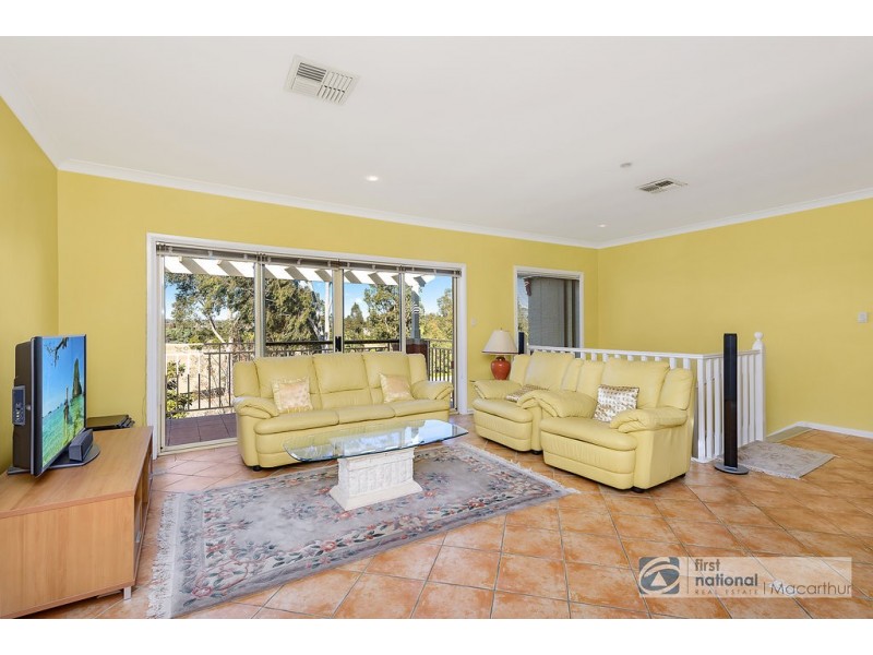 15 Macquarie Links Drive, Macquarie Links NSW 2565