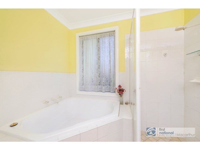 15 Macquarie Links Drive, Macquarie Links NSW 2565