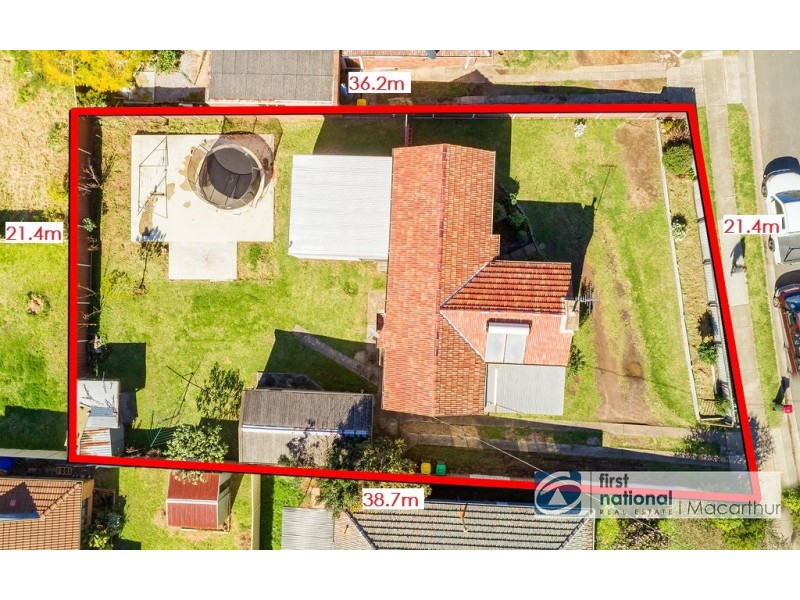 18 Bradbury Avenue, Campbelltown NSW 2560
