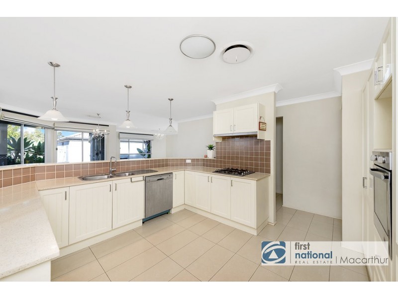 17 Glenfield Road, Glenfield NSW 2167