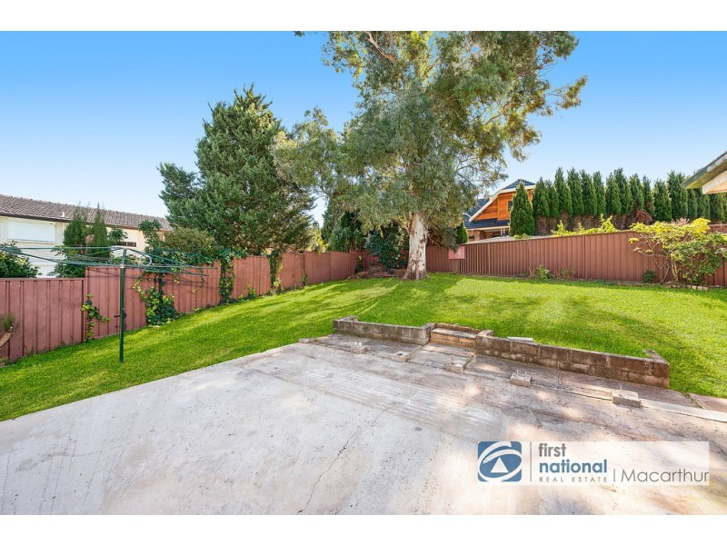 7 Ryan Close, St Andrews NSW 2566