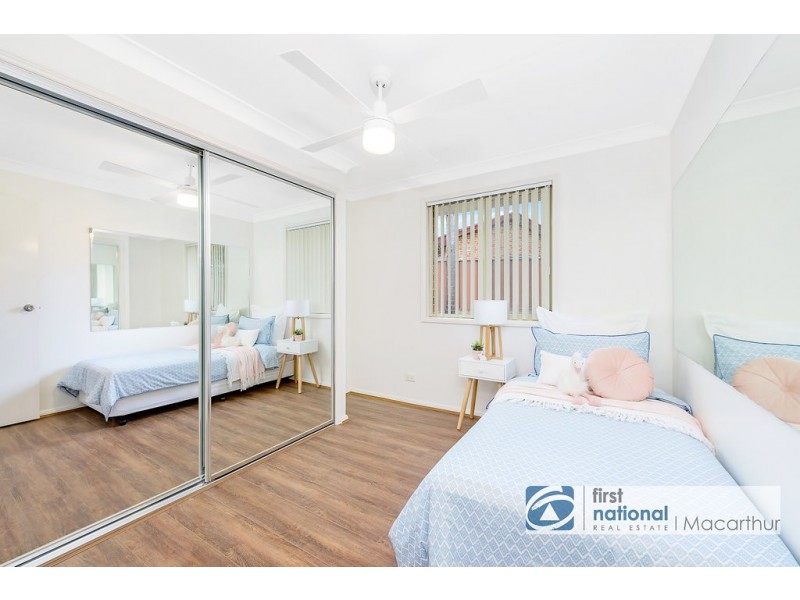 2 Nile Place, Kearns NSW 2558