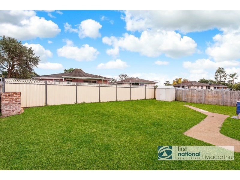 14 Davidson Place, Airds NSW 2560