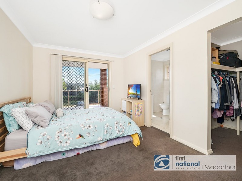 1/122 Ingleburn Road, Ingleburn NSW 2565