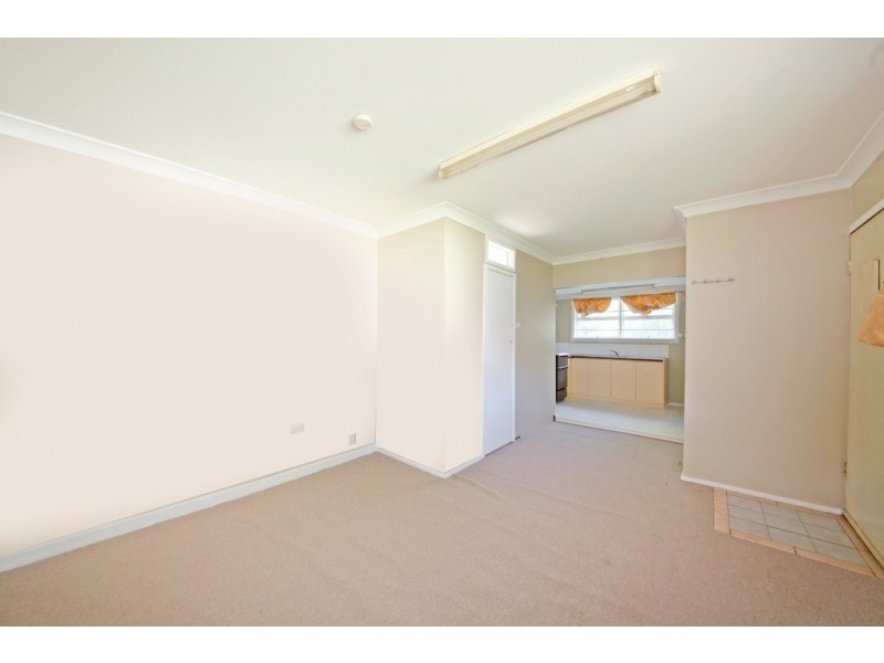 39 Brisbane Road, Campbelltown NSW 2560