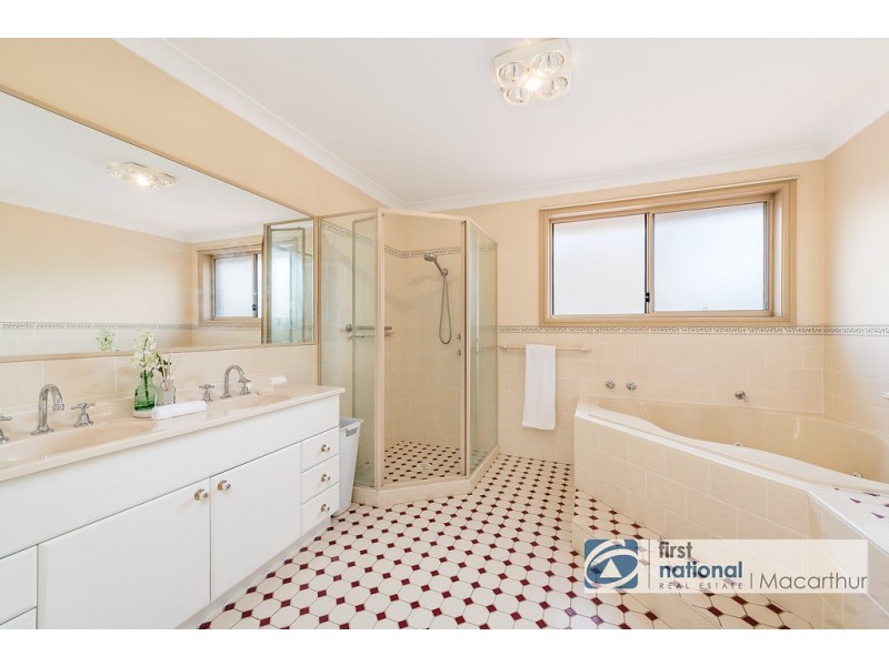 71 Claremont Circuit, Glen Alpine NSW 2560