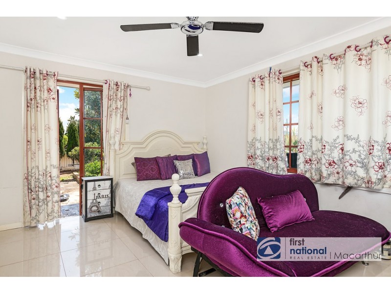 7 Angus Place, St Andrews NSW 2566