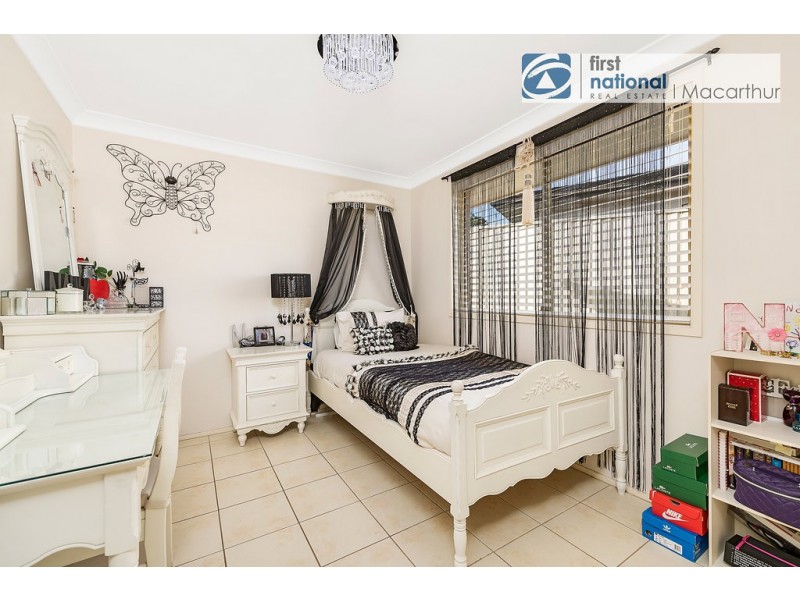 16 Galashiels Avenue, St Andrews NSW 2566