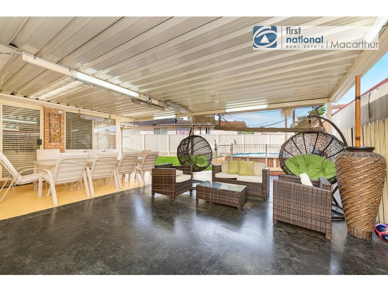 16 Galashiels Avenue, St Andrews NSW 2566