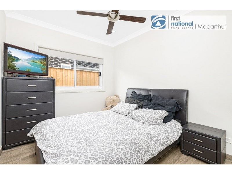 8 Hester Avenue, Claymore NSW 2559