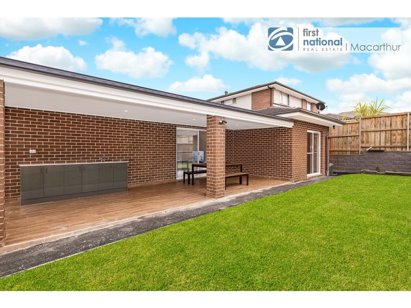 17 Australis Street, Campbelltown NSW 2560