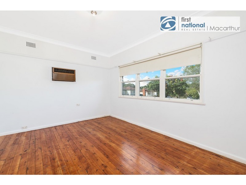 24 Bocking Avenue, Bradbury NSW 2560