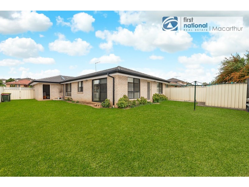 27 John Kidd Dr, Blair Athol NSW 2560