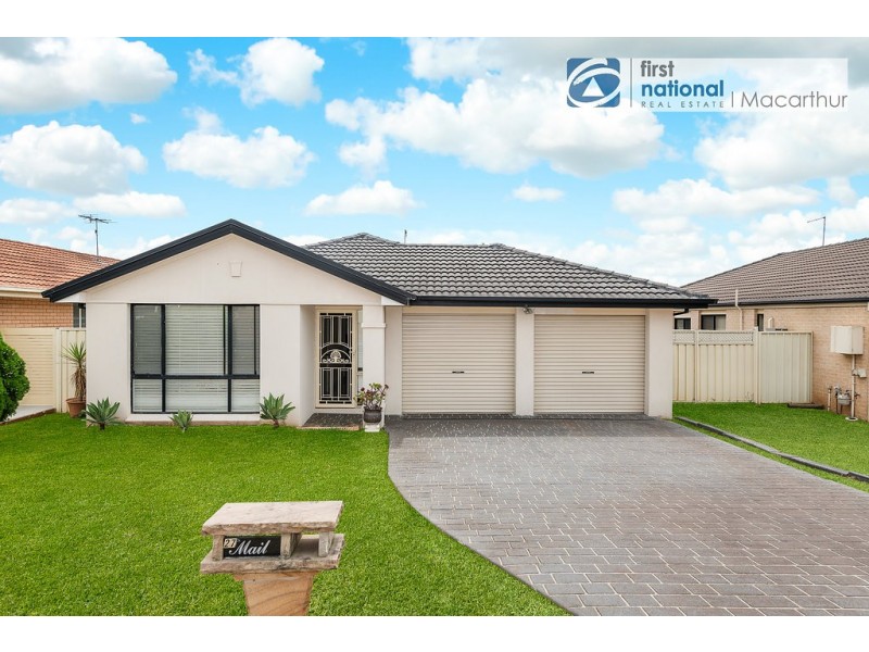 27 John Kidd Dr, Blair Athol NSW 2560