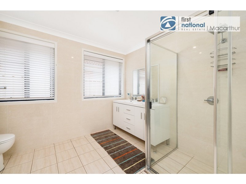 27 John Kidd Dr, Blair Athol NSW 2560