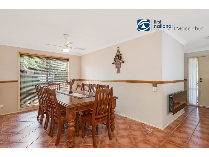 85 Potoroo Avenue, St Helens Park NSW 2560