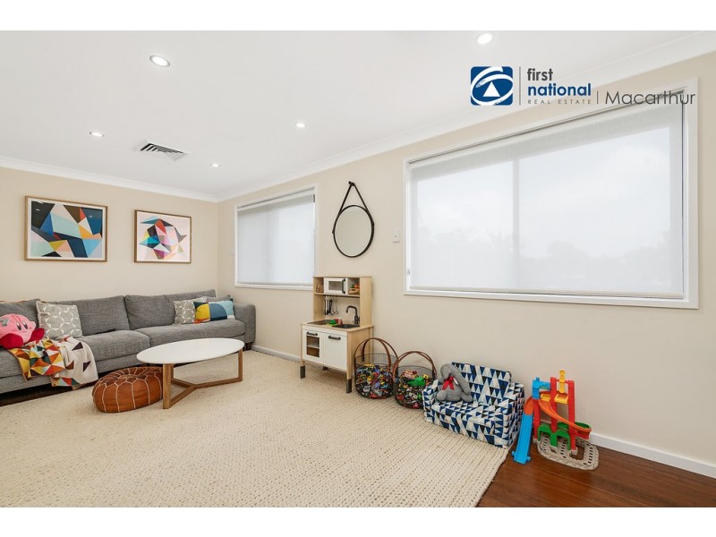 8 Stutz Place, Ingleburn NSW 2565